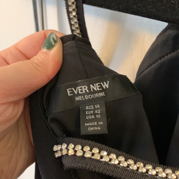 EVER NEW fitted halter black dress - Picture 6 of 9